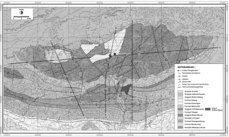 Gambar 1. Keberadaan Komplek atau Satuan Larangan (wilayah dengan garis putus-putus) pada peta geologi daerah Luk Ulo, Karangsambung hasil integrasi dengan penelitian terdahulu Asikin dkk