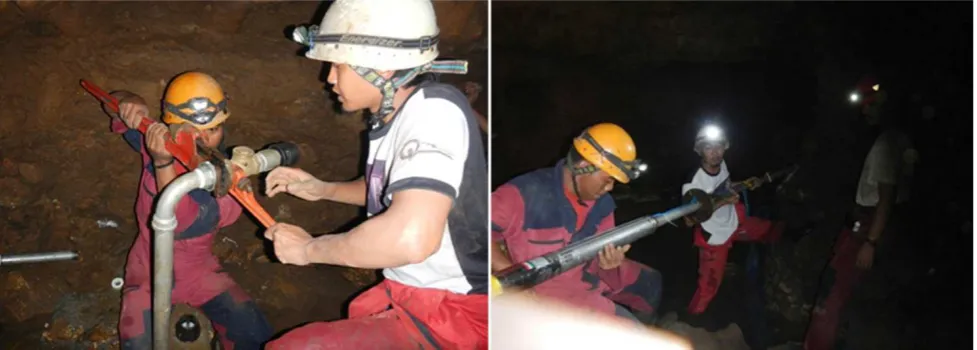 Figure 5. Left: Removing the 1.5 HP submersible pumps. Right: Mounting 2 HP submersible pumps in Goa Suruh (author documentation, June 2014).