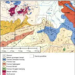 Gambar 1. Peta Geologi Daerah Penelitian  (disederhanakan dari Surono drr.,1992) 