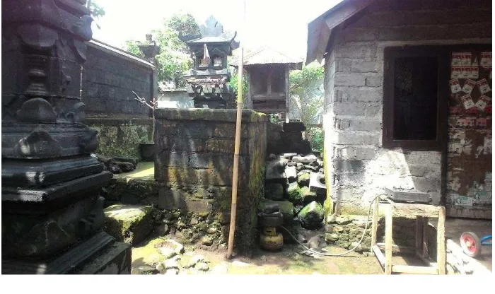 Gambar 7 Foto kondisi halaman rumah keluarga Ngurah Wijaya 