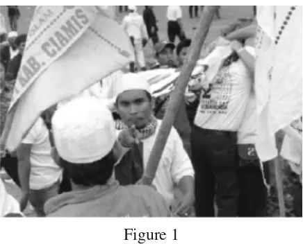 Figure 1“Pancasila upholds pluralism in the frameof Unity State of the Republic of Indonesia, di-Exp: example of any actions conducted by mass 