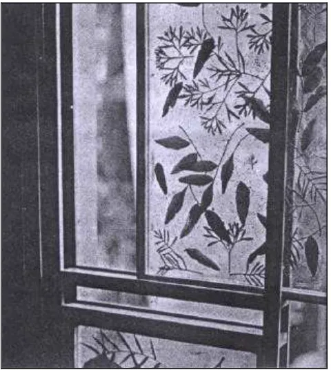 Gambar 8. Material daun pada jendela sebagai ornamendekoratif (Editorial Staft of Sunset Book and Sunset Magazines,1969:96).