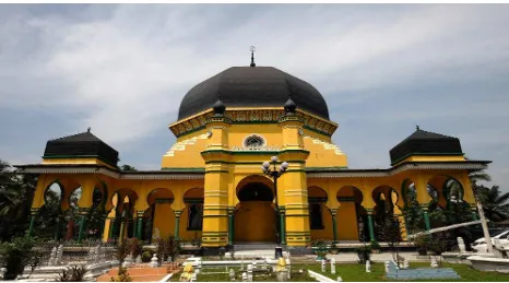 Gambar Bagian Sisi Barat Masjid Raya Al-Osmani Medan Labuhan Kota Medan 
