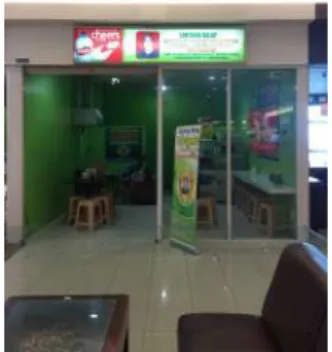 Gambar  8.  Lontong  Balap  Pak  Gendut  Plaza  Royal 