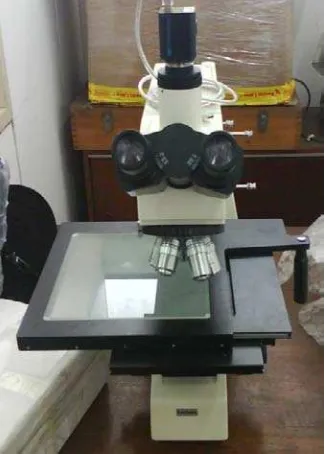 Gambar 2.6.  Alat Uji struktur mikro (Mikroskop optic) 