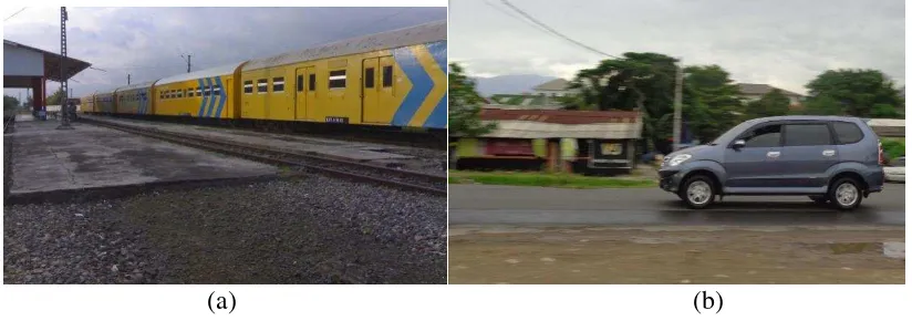 Gambar 3. (a)Kereta api yang sedang bergerak, (b) mobil yang sedang bergerak 