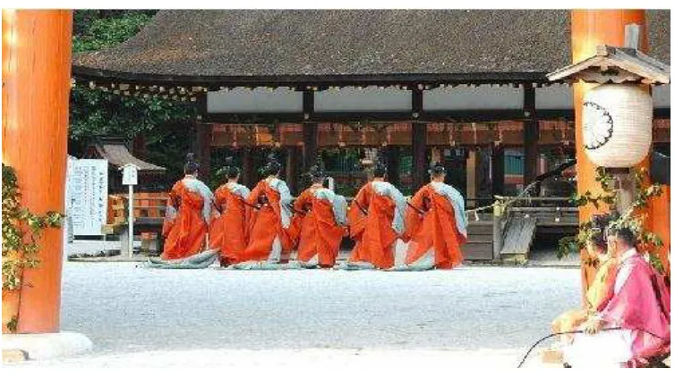 Gambar 4 (daun semak-semak Aoi) 