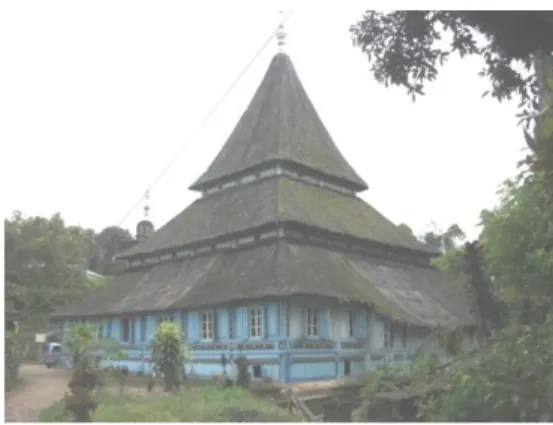 Gambar 2 : Masjid Bingkudu – Minangkabau  Sumber : Penulis. 2011 