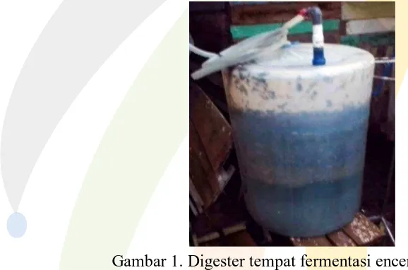 Gambar 1. Digester tempat fermentasi enceng gondok  