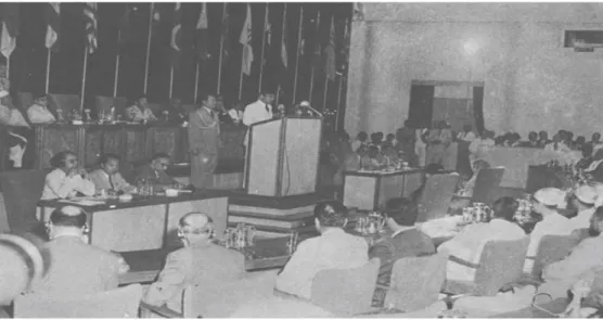Gambar 5.2 Suasana  Konferensi Asia Afrika Tahun 1955 menjadi  bukti hubungan  internasional  yang dijalankan bangsa  Indonesia di awal kemerdekaan