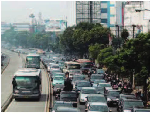 Gambar 3.1: Kemacetan di Ibukota