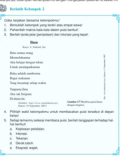 Gambar 3.7 Membaca puisi harusdengan ekspresi.