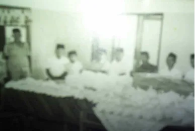 Gambar 3 : Pengumpulan dana untuk bantuan oleh Palang Merah Indonesia Cabang Medan tahun 1966 (sumber photo: PMI Cabang Medan)   