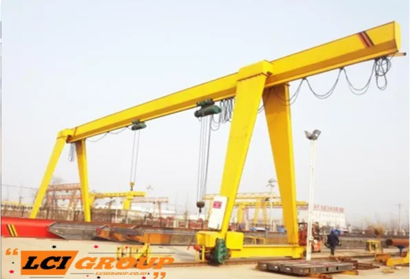 Gambar 2.3. Crane yang bergerak pada rel. 