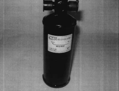 Figure 9:  Receiver-drier. 