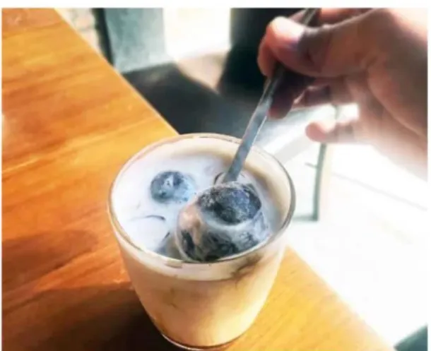 Gambar 1. Minuman Khas Blue Cinamo 