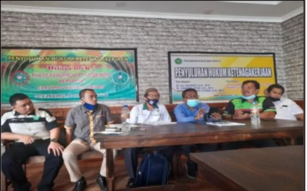 Gambar 1. Kata sambutan dari Ketua Federasi Serikat Pekerja KAHUTINDO Provinsi Riau 