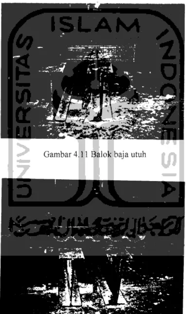 Gambar 4.11 Balok baja utuh