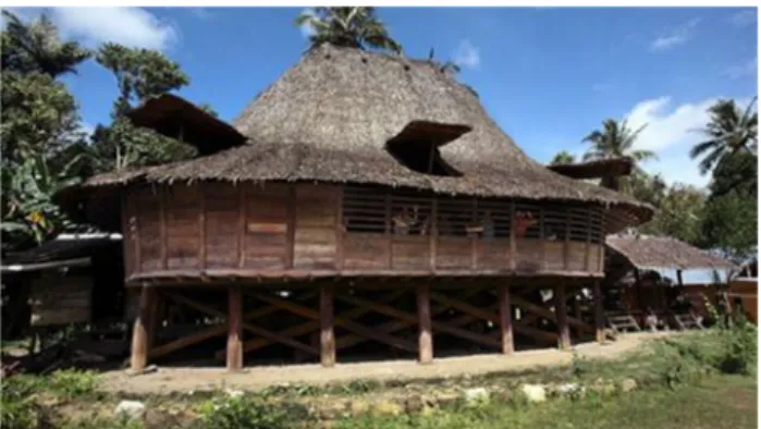 Gambar 2.1. Rumah tradisional Nias Utara