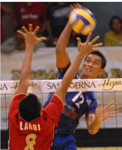 Gambar 21. Permainan volly  Sumber : Perpustakaan.id