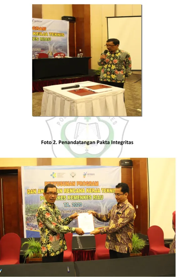 Foto 1. Arahan dan pembukaan dari Direktur Poltekkes Kemenkes Riau . 