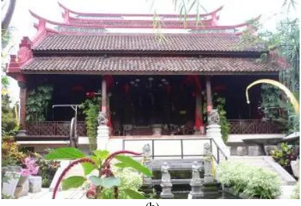 Gambar 4.2010:195), (b)Tampak Depan Ruang Makan Belakang  (a) Rumah Cina di Jawa (Sumber: Pratiwo, (Foto: Anggita, 2011) 