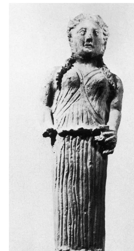 Fig. 4. Capua, Museo Provinciale Campano: statua fittiledi Diana.