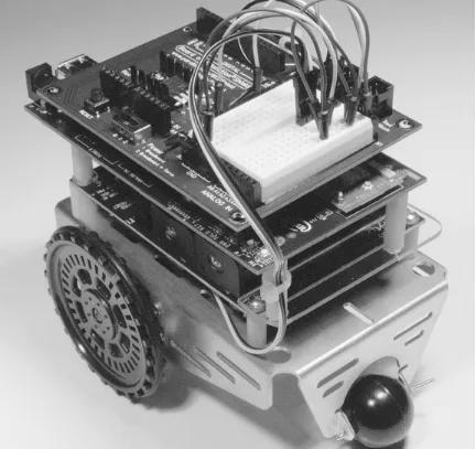 Figure 4-4   Assembled robot car.