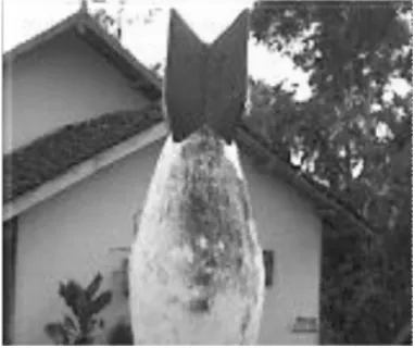 Gambar 1. Tugu berbentuk roket di Monumen 7 Maret 1949