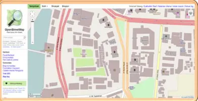 Gambar 7 : Peta Jaringan Jalan di Kota Makassar dengan Program Open Street Map Editor 