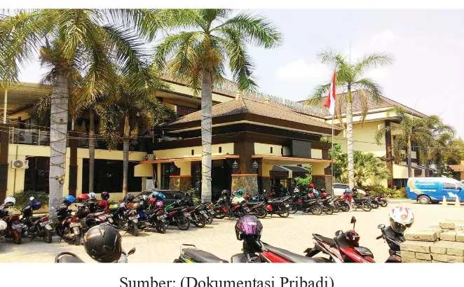Gambar II.2 Gedung Dinas Perpustakaan Provinsi Jawa Timur  