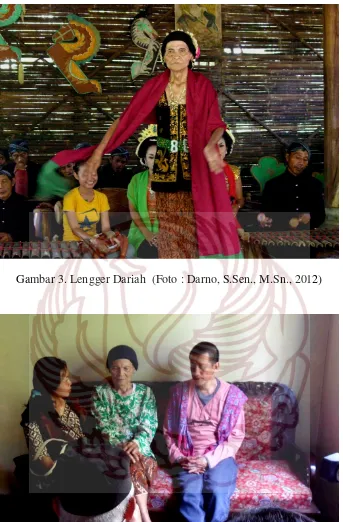 Gambar 3. Lengger Dariah  (Foto : Darno, S.Sen., M.Sn., 2012) 