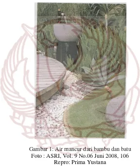 Gambar 1: Air mancur dari bambu dan batu 