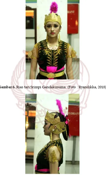 Gambar 6. Rias tari Srimpi Gandakusuma. (Foto : Ryandikka, 2018) 