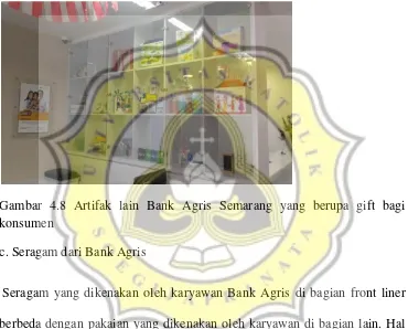 Gambar 4.8 Artifak lain Bank Agris Semarang yang berupa gift bagi 