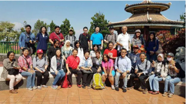 Gambar 1. Peserta Studi Lapangan Jejak Budaya  Tionghoa di Bandung