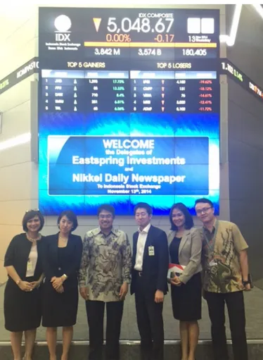 Foto bersama perwakilan Eastspring Investments Indone- Indone-sia, Eastspring Investments Japan, Nikkei Daily 