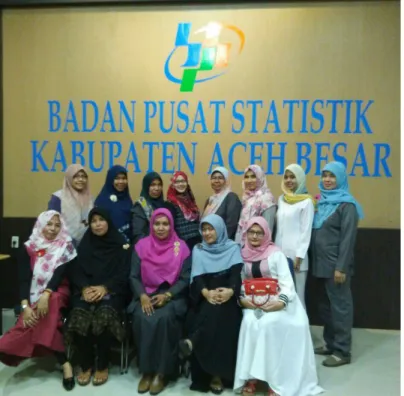 Gambar L.1 Foto bersama sebagian anggota Dharma Wanita BPS   Kabupaten Aceh Besar tahun 2016 