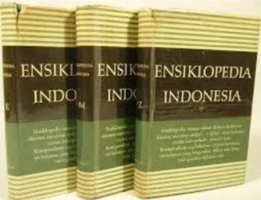 Gambar 10: Buku Pelajaran  https://cf.shopee.co.id/file/72f424 878b22528e10d3f281ac48d942 Gambar 10:  Kanus https://penerbitbmedia.com/wp- content/uploads/2017/05/kamus-bahasa-indonesia-rev.jpg 