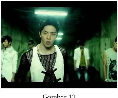 Gambar 12Salah satu adegan dalam video musik MBLAQ