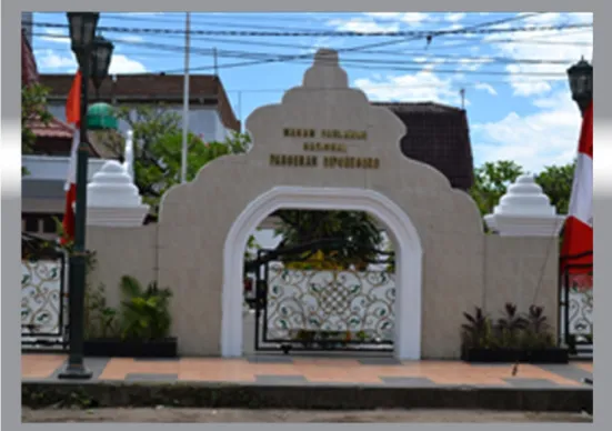 Foto Gerbang (sisi selatan) Kompleks Makam Pangeran Diponegoro
