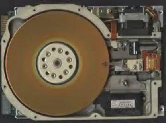 Gambar 6 SEAGATE TECHNOLOGY ST-506 