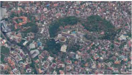 Gambar 2.8 Lokasi Patra Semarang Hotel &amp; Convention  Sumber : Google Earth 