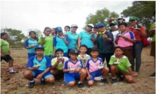 Gambar 3. Pengamatan Pembibitan Karang 