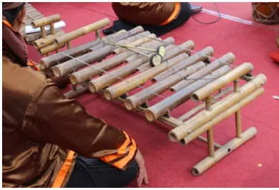 Gambar 7: instrumen bonang  (Dokumentasi: Darma, September 2015) 