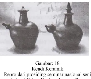 Gambar nomor 17 merupakan sebuah  artefak keramik yang terdapat di daerah  Trowulan, visual gambar menunjukkan bahwa  keramik tersebut merupakan batu bata yang  tersususun melingkar secara berurutan yang  difungsikan sebagai penahan dinding tanah agar  tid