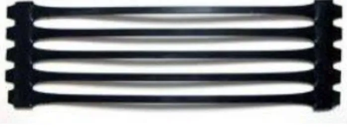 Gambar  8.  Geogrid Uniaxial 