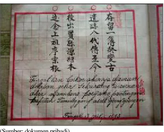 Foto 1.  Dokumen yang diyakini ahli waris ka- ka-pitan sebagai bukti diangkatnya seorang  Kapitan  