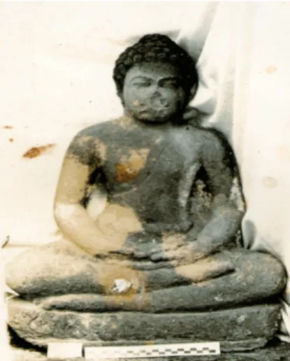 Gambar 5 .  Arca Dhyani Budha yang hilang. 