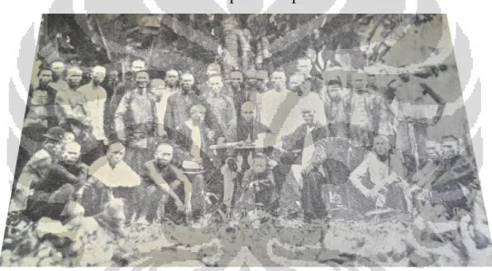 Gambar  3.  Kuli  Cina yang datang ke Deli  pada tahun 1885 